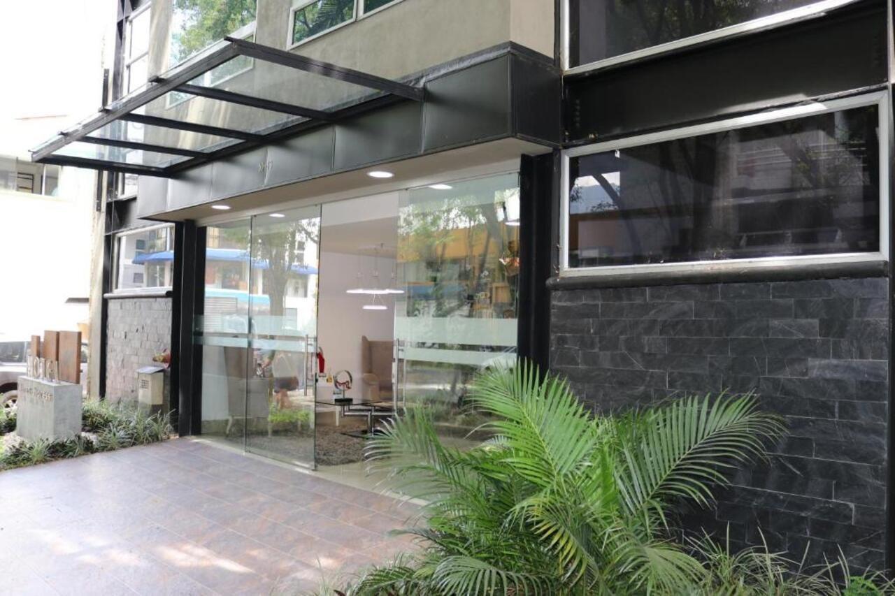 Hotel Lleras Express Medellin Exterior photo